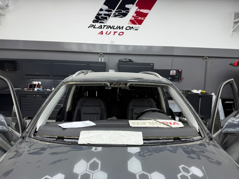 Post windshield replacement inspection